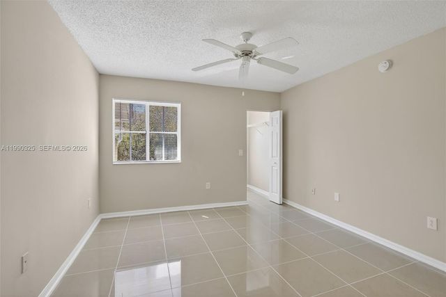 2496 Centergate Dr 301, Miramar, FL 33025