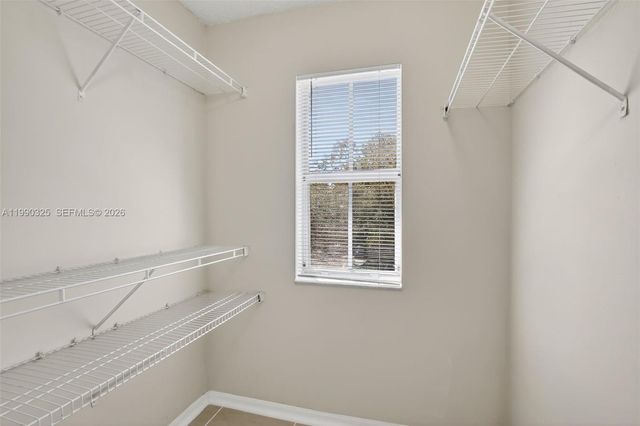 2496 Centergate Dr 301, Miramar, FL 33025