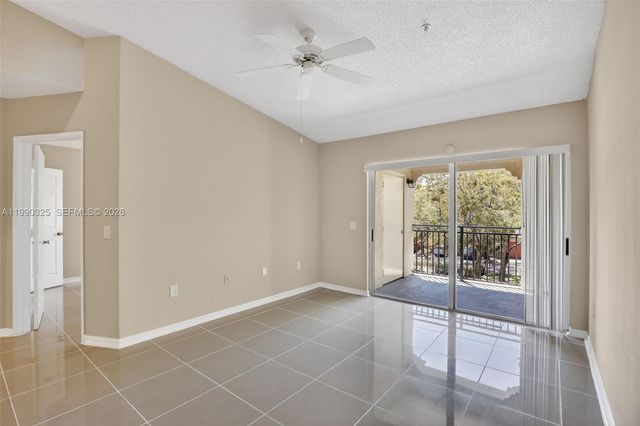 2496 Centergate Dr 301, Miramar, FL 33025