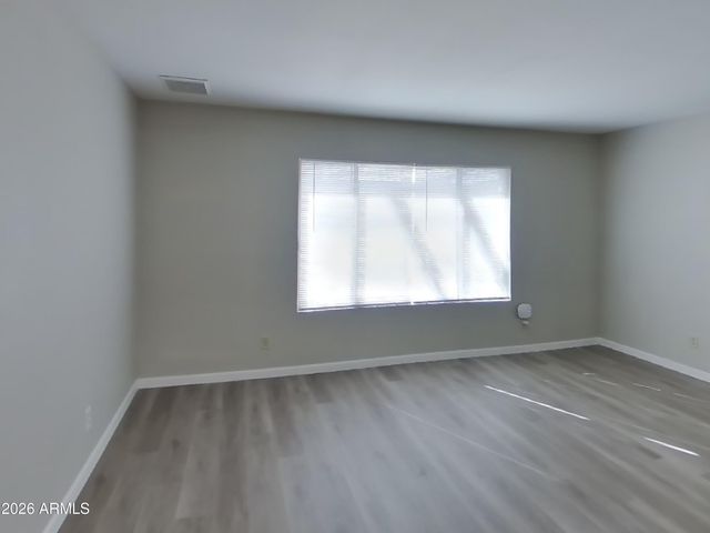 5512 W BOCA RATON Road, Glendale, AZ 85306