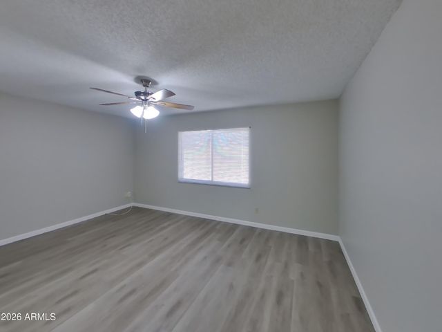 5512 W BOCA RATON Road, Glendale, AZ 85306