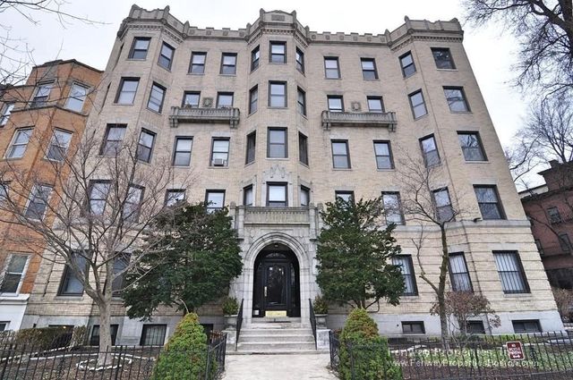 51 Park Dr B1, Boston, MA 02215