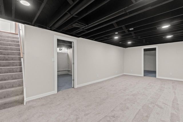 2459 S 82nd STREET, West Allis, WI 53219