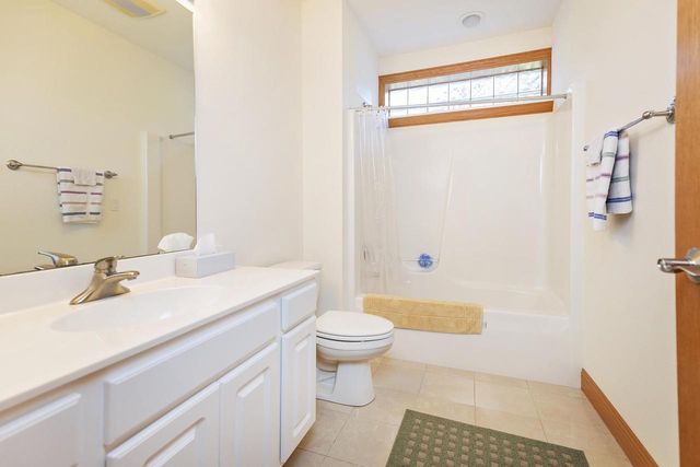 1235 W Sherman Avenue, Fort Atkinson, WI 53538