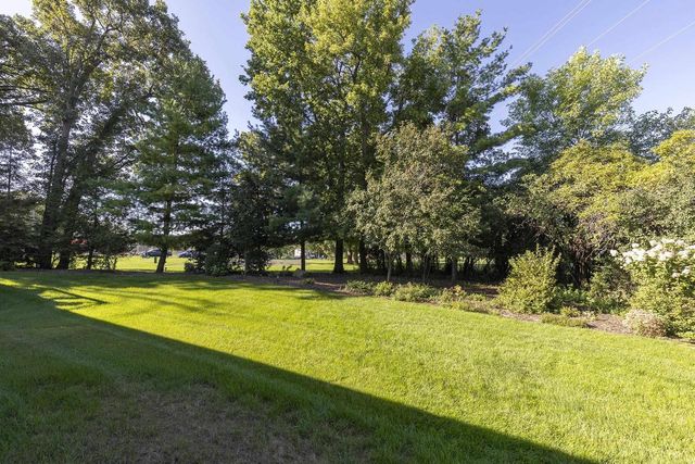 1235 W Sherman Avenue, Fort Atkinson, WI 53538