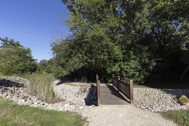 1235 W Sherman Avenue, Fort Atkinson, WI 53538