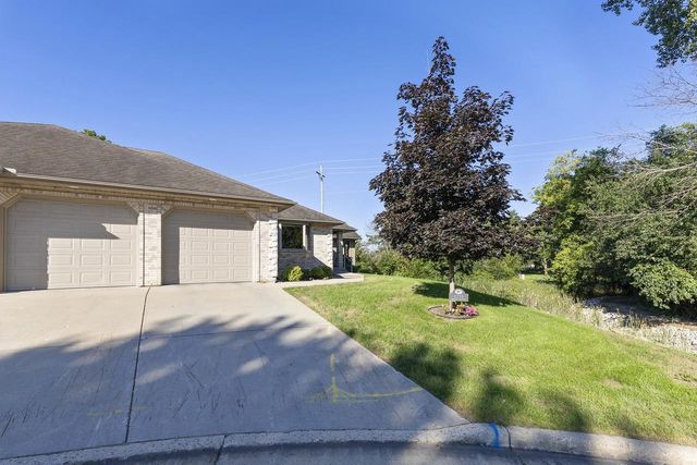 1235 W Sherman Avenue, Fort Atkinson, WI 53538