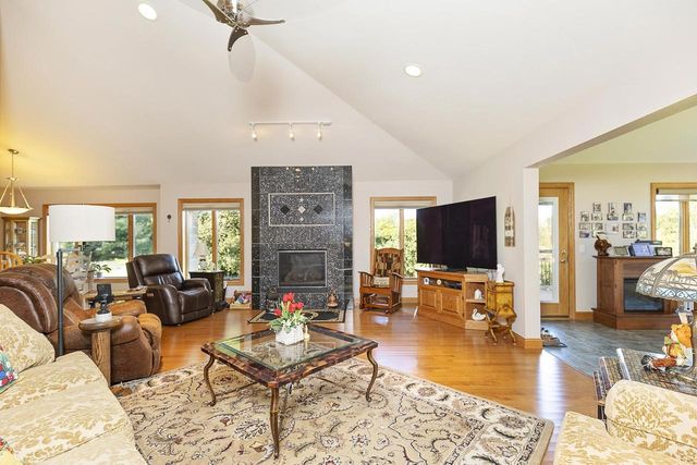 1235 W Sherman Avenue, Fort Atkinson, WI 53538