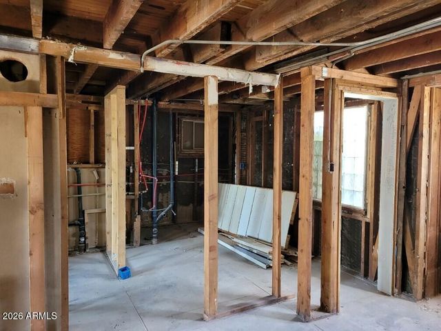 215 N 12TH Avenue, Phoenix, AZ 85007