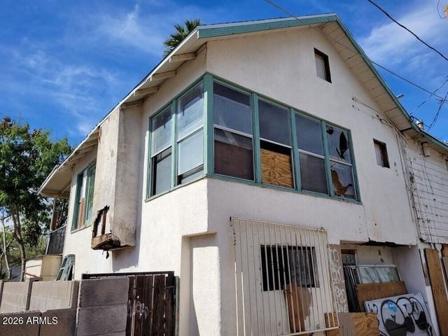 215 N 12TH Avenue, Phoenix, AZ 85007