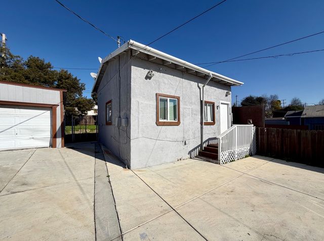 324 Idora Ave, Vallejo, CA 94591