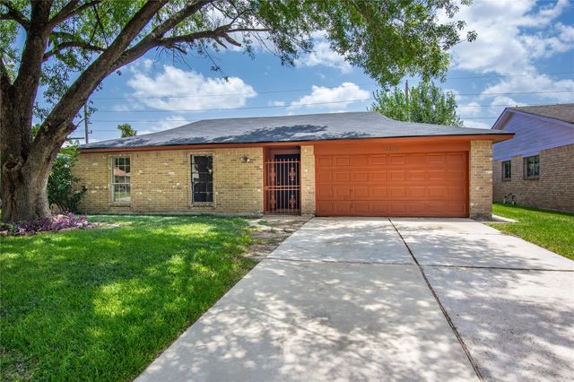 11710 Old Telegraph Road, Houston, TX 77067