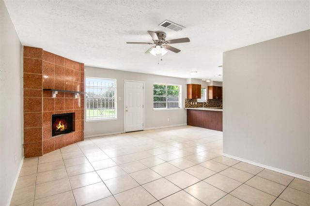 11710 Old Telegraph Road, Houston, TX 77067