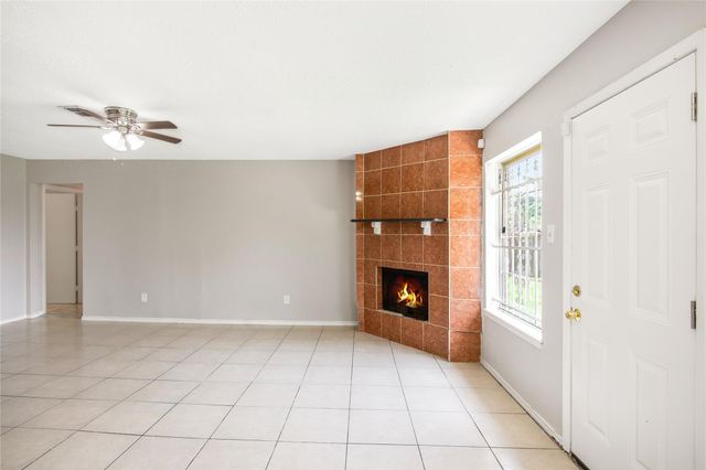 11710 Old Telegraph Road, Houston, TX 77067