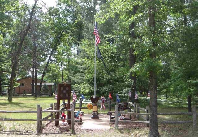 6926 S Forest Lake Drive, Alger, MI 48610