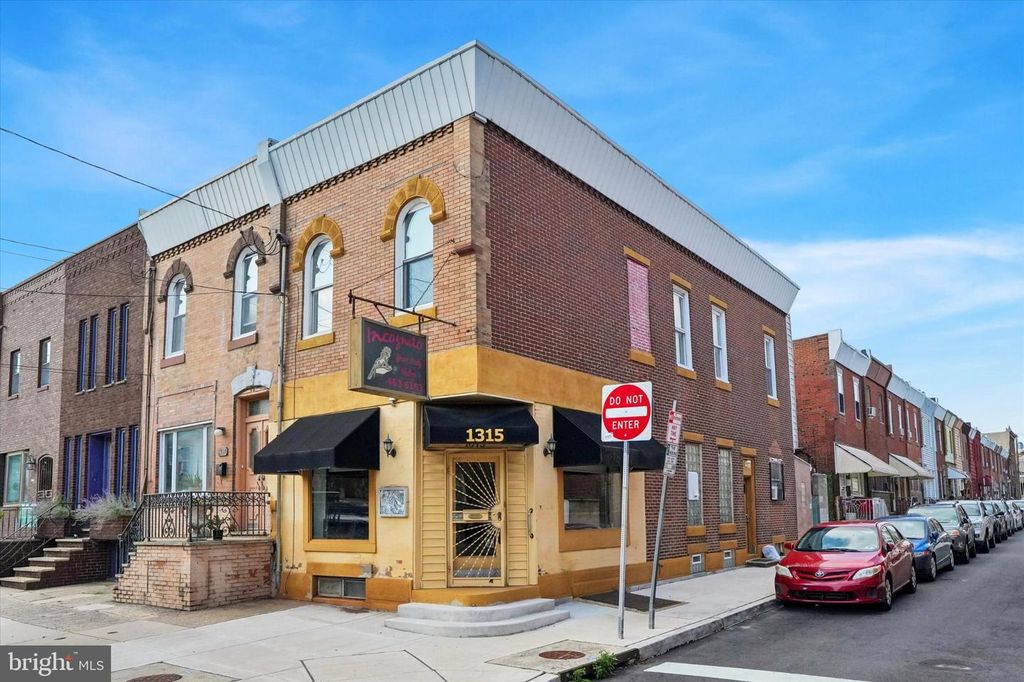 1315 W PORTER ST, Philadelphia, PA 19148