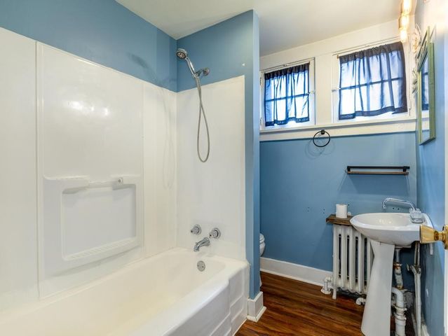 326 Glenwood Dr, Ambridge, PA 15003