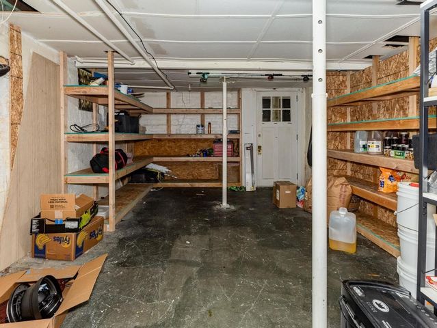 326 Glenwood Dr, Ambridge, PA 15003