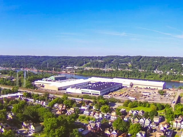 326 Glenwood Dr, Ambridge, PA 15003