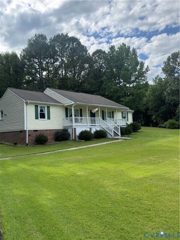 12380 Chester Dr, Disputanta, VA 23842