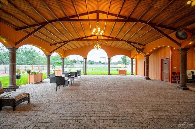 711 Alameda Street, San Juan, TX 78589