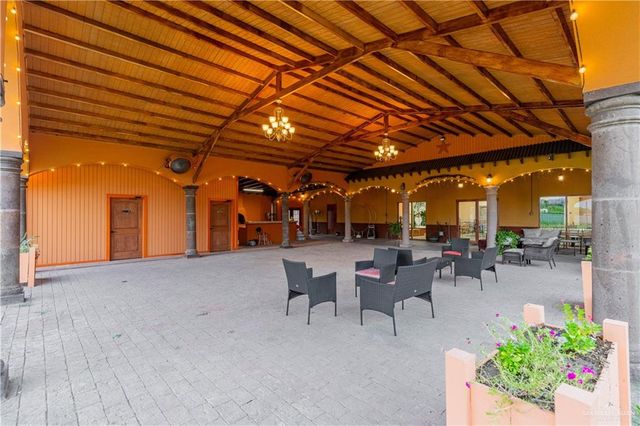 711 Alameda Street, San Juan, TX 78589