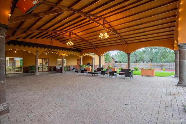 711 Alameda Street, San Juan, TX 78589