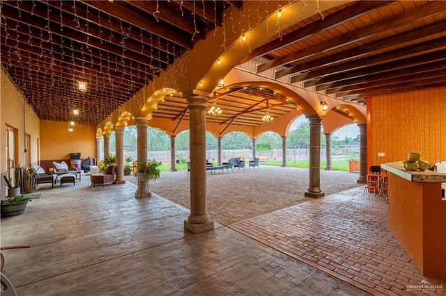 711 Alameda Street, San Juan, TX 78589