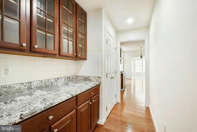 23102 SERVICEBERRY DR, Clarksburg, MD 20871