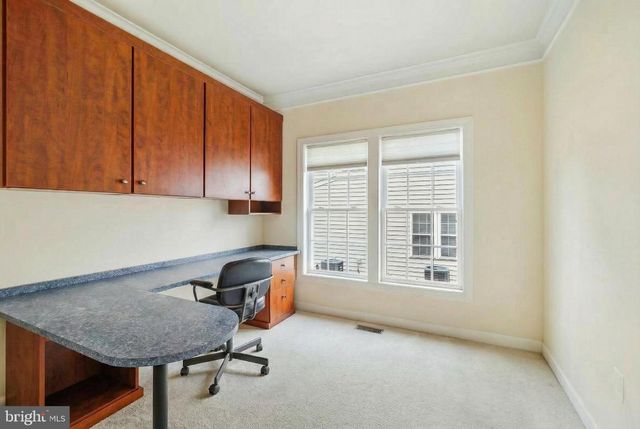 23102 SERVICEBERRY DR, Clarksburg, MD 20871