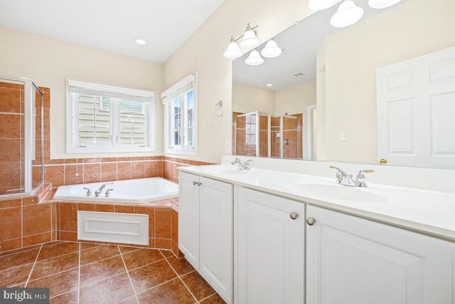 23102 SERVICEBERRY DR, Clarksburg, MD 20871