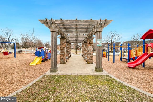 23102 SERVICEBERRY DR, Clarksburg, MD 20871