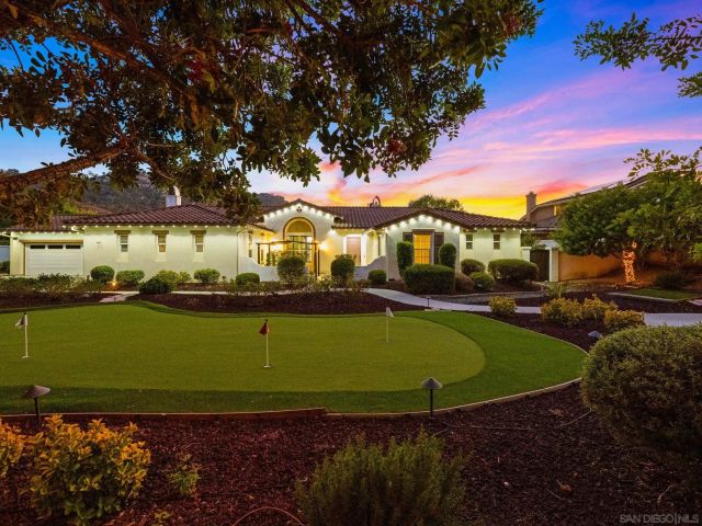 14713 Interlachen Ter, Valley Center, CA 92082