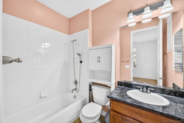 14713 Interlachen Ter, Valley Center, CA 92082