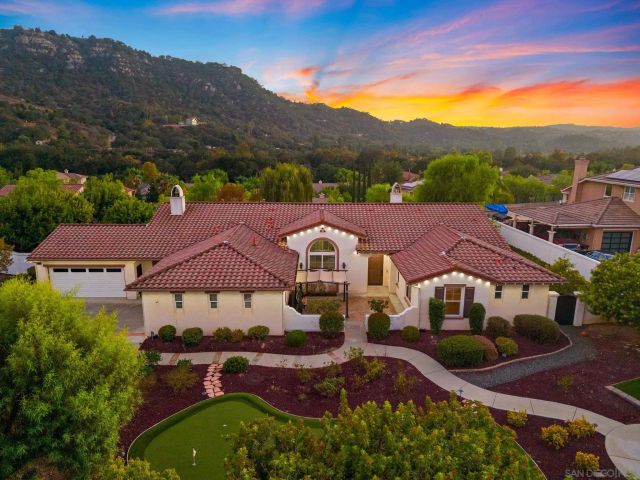 14713 Interlachen Ter, Valley Center, CA 92082