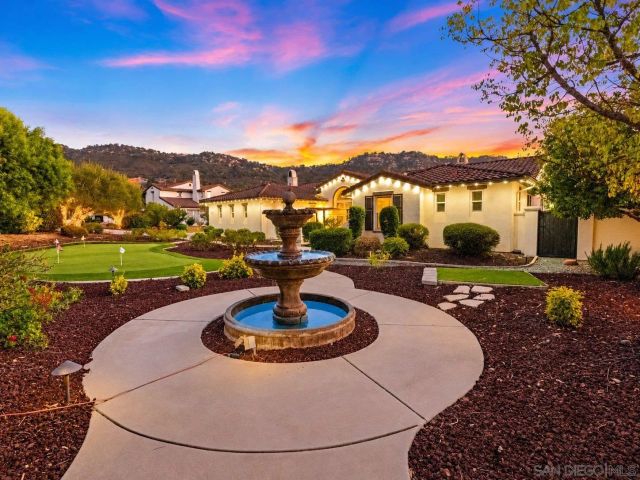 14713 Interlachen Ter, Valley Center, CA 92082