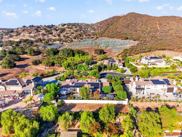 14713 Interlachen Ter, Valley Center, CA 92082