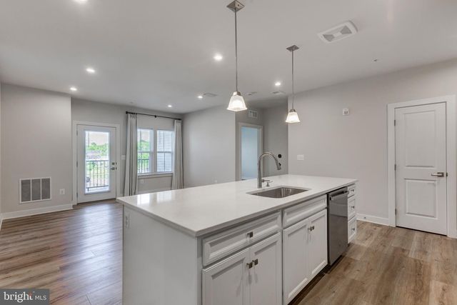 42 Liberty Rd Unit M, Sykesville, MD 21784