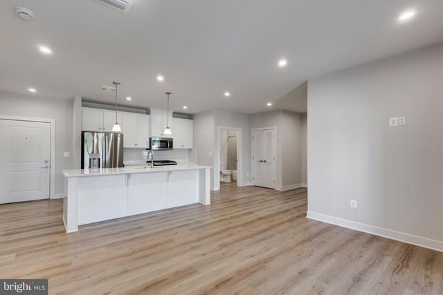 42 Liberty Rd Unit M, Sykesville, MD 21784