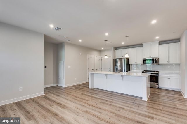 42 Liberty Rd Unit M, Sykesville, MD 21784
