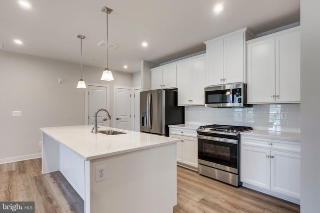 42 Liberty Rd Unit M, Sykesville, MD 21784