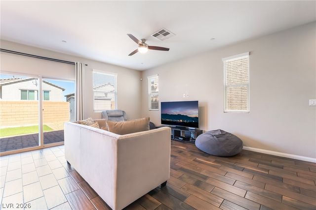 347 Andy Wheeler Drive, Henderson, NV 89011