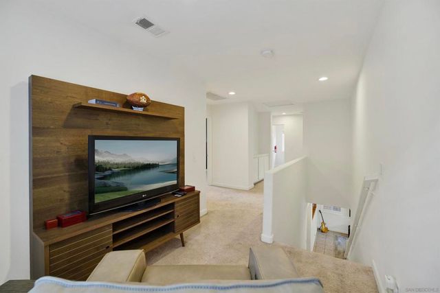 5944 Vista Santa Catarina, San Diego, CA 92154