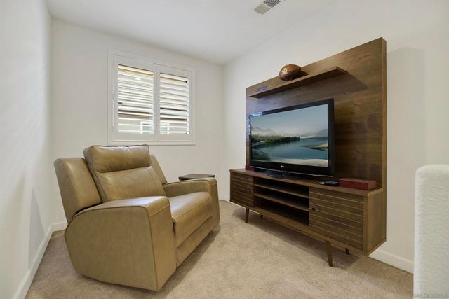 5944 Vista Santa Catarina, San Diego, CA 92154