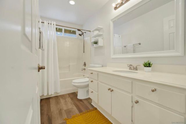 5944 Vista Santa Catarina, San Diego, CA 92154