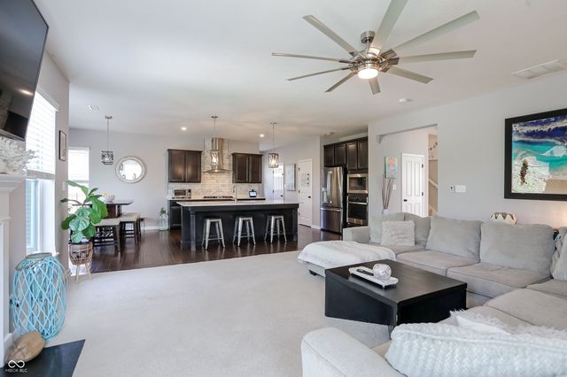 4362 Gallop Court, Bargersville, IN 46106