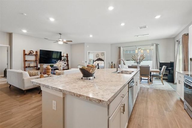 1703 DAYSTAR DRIVE, Haines City, FL 33844
