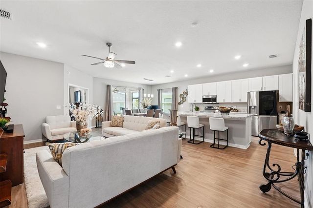 1703 DAYSTAR DRIVE, Haines City, FL 33844