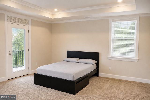 2303 STEPHANIE TESSA LN, Woodbridge, VA 22191