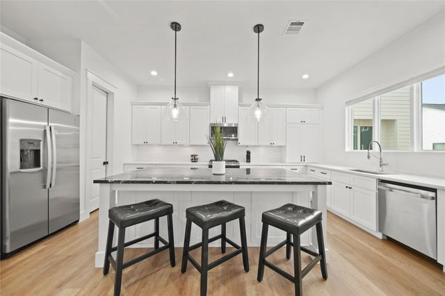 2510 Gray Street, Houston, TX 77003